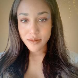 Meet your Posher, Katrina